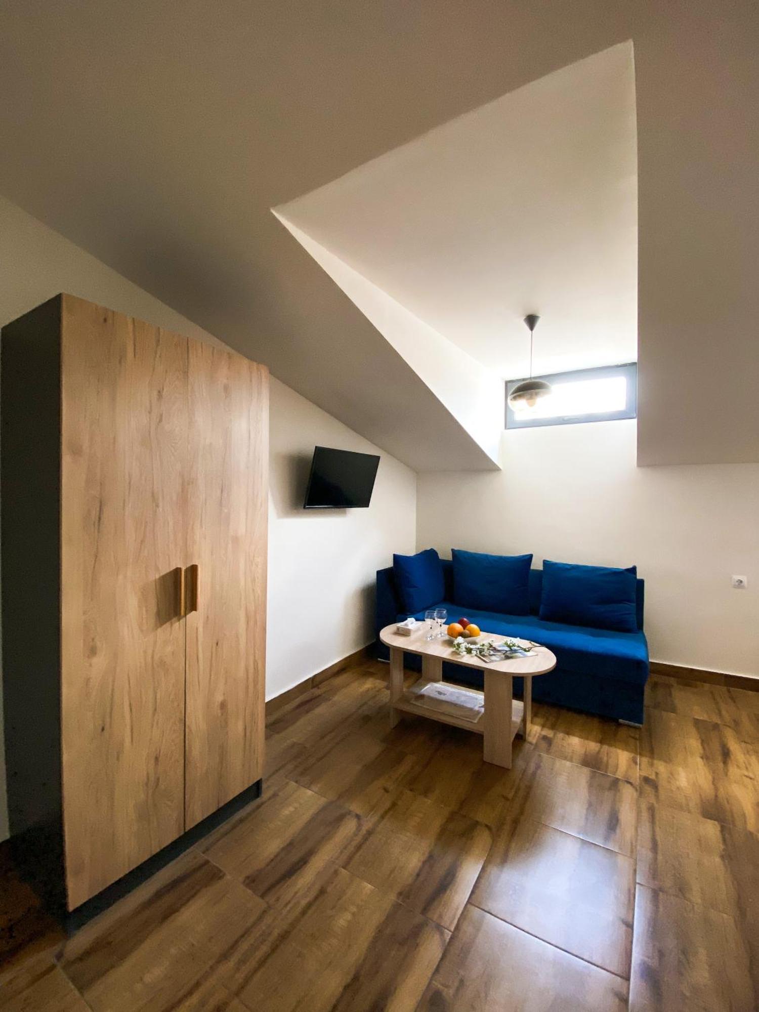 Alex Hotel Yerevan Ruang foto
